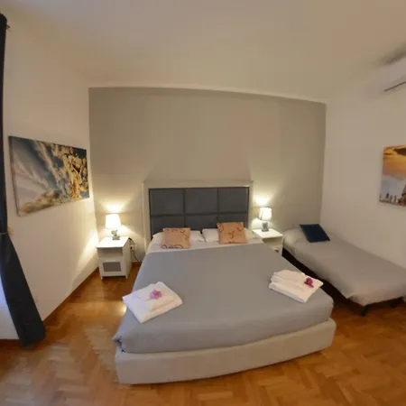 Charme De Rome Vatican Apartment-2
